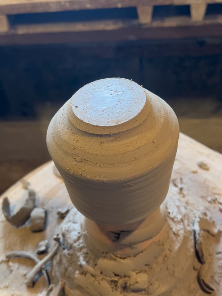 I made yunomi and guinomi at Hamada-gama Pottery. 濱田窯にて、湯呑