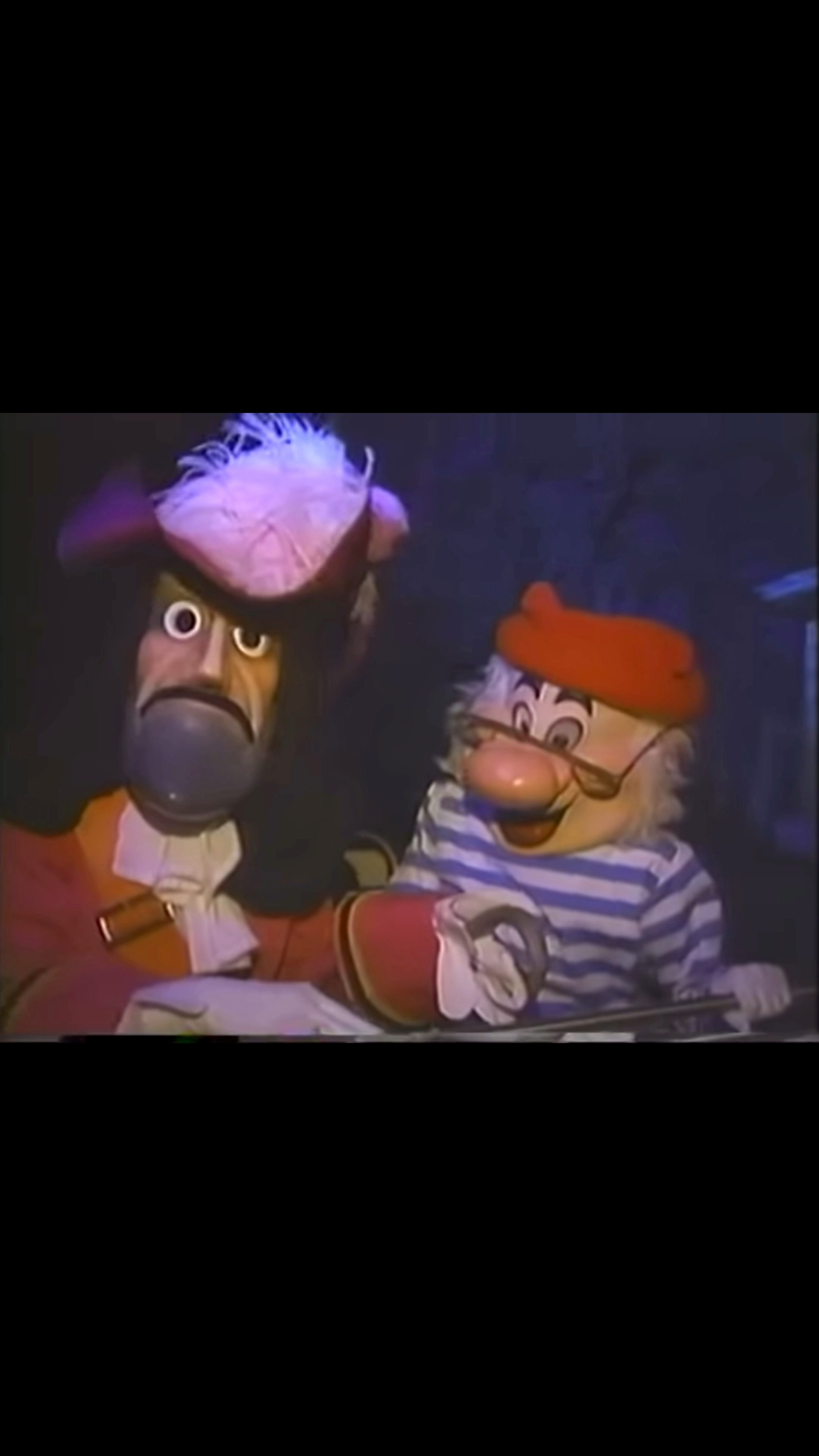 1990 - ?‍☠️Smee & Captain Hook take a ride on Pirates of the 