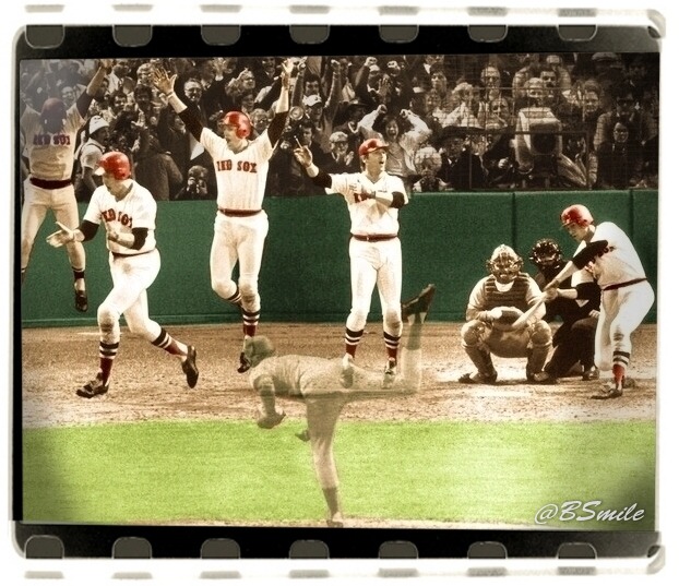 Today In 1975: Boston #RedSox catcher Carlton Fisk waves his