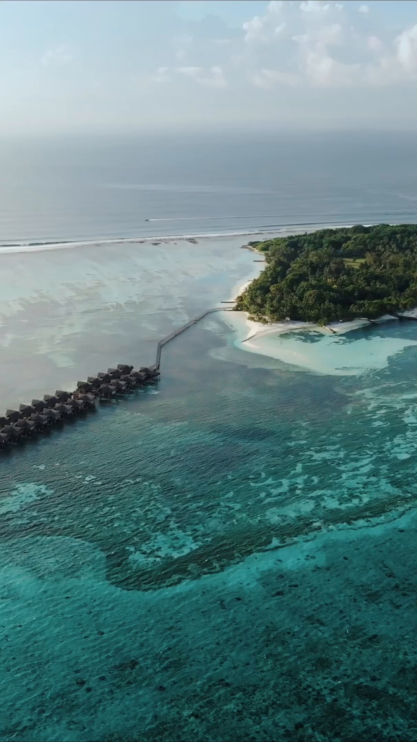 adaaran-select-hudhuran-fushi-is-where-maldives-garden-hideaways-beach