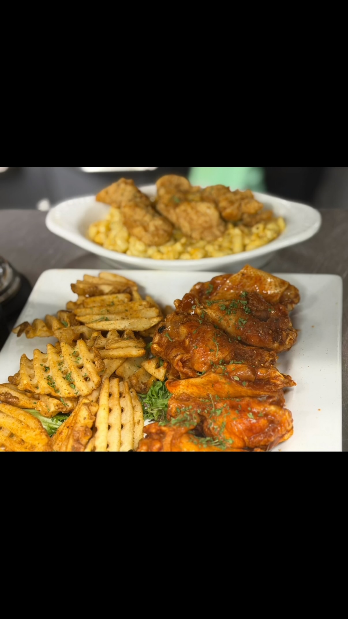 CUZZO'S Cuisine 9601 N Tryon st Charlotte NC Now-10:00pm #cuzzos