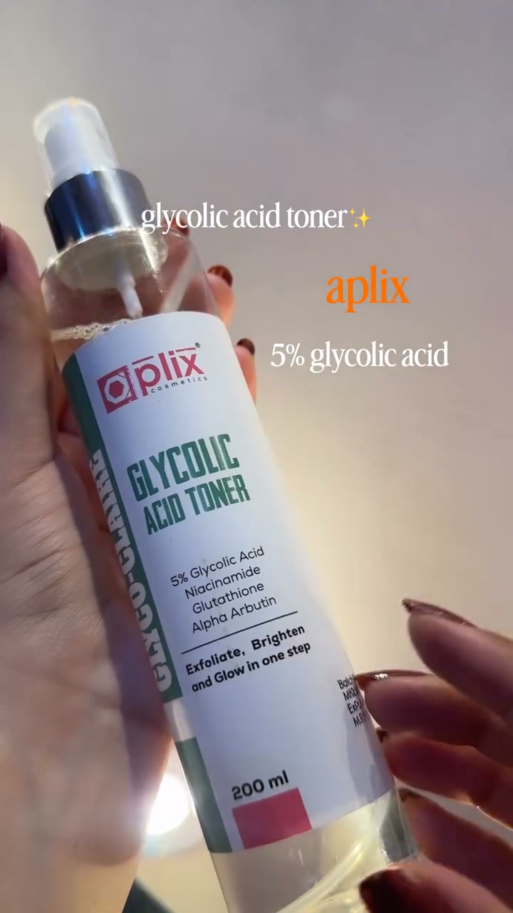 glycolic acid and glutathione together Say goodbye to dullness rough-looking texture. ✨ With 5% Acid, Niacinamide, & Alpha Arbutin, Aplix Glyco-Claire Toner supports smoother and brighter-looking skin. S Vitamin B12 multi-dose vial Restore Wellness with DSIP Choose Your Bundle::8oz | 5 Pack