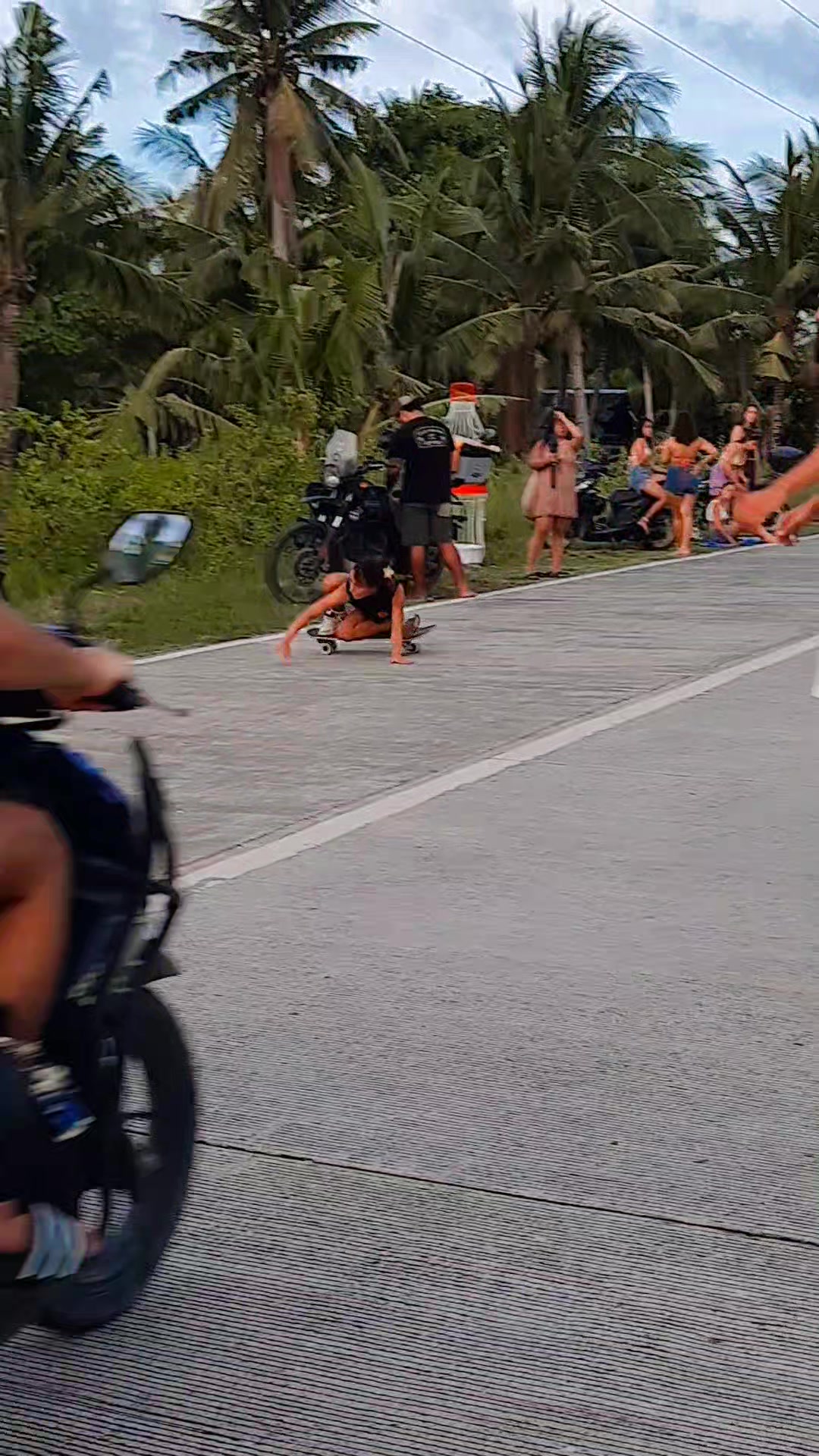 ikaw na talaga ate ang galing mo 👏👏 #siargao #Sunset #skateboarding # ...