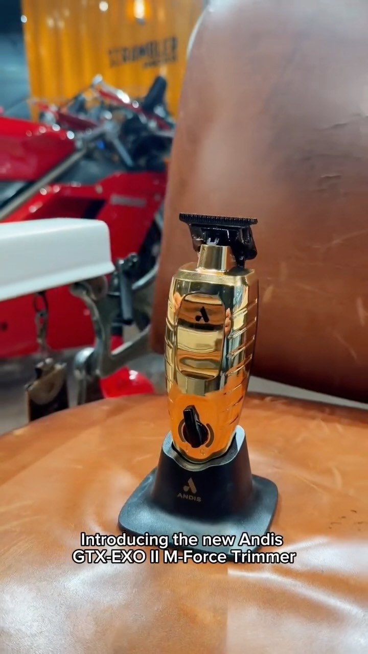 thevelobarber got the new Gold GTX-EXO II in his hands. Precision