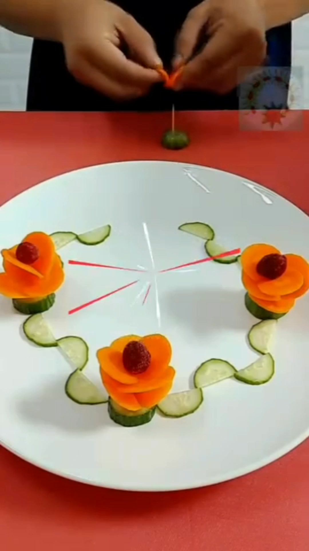 Beautiful cutting tomato flower decoration idea | Hans Rabaya Caasi ...