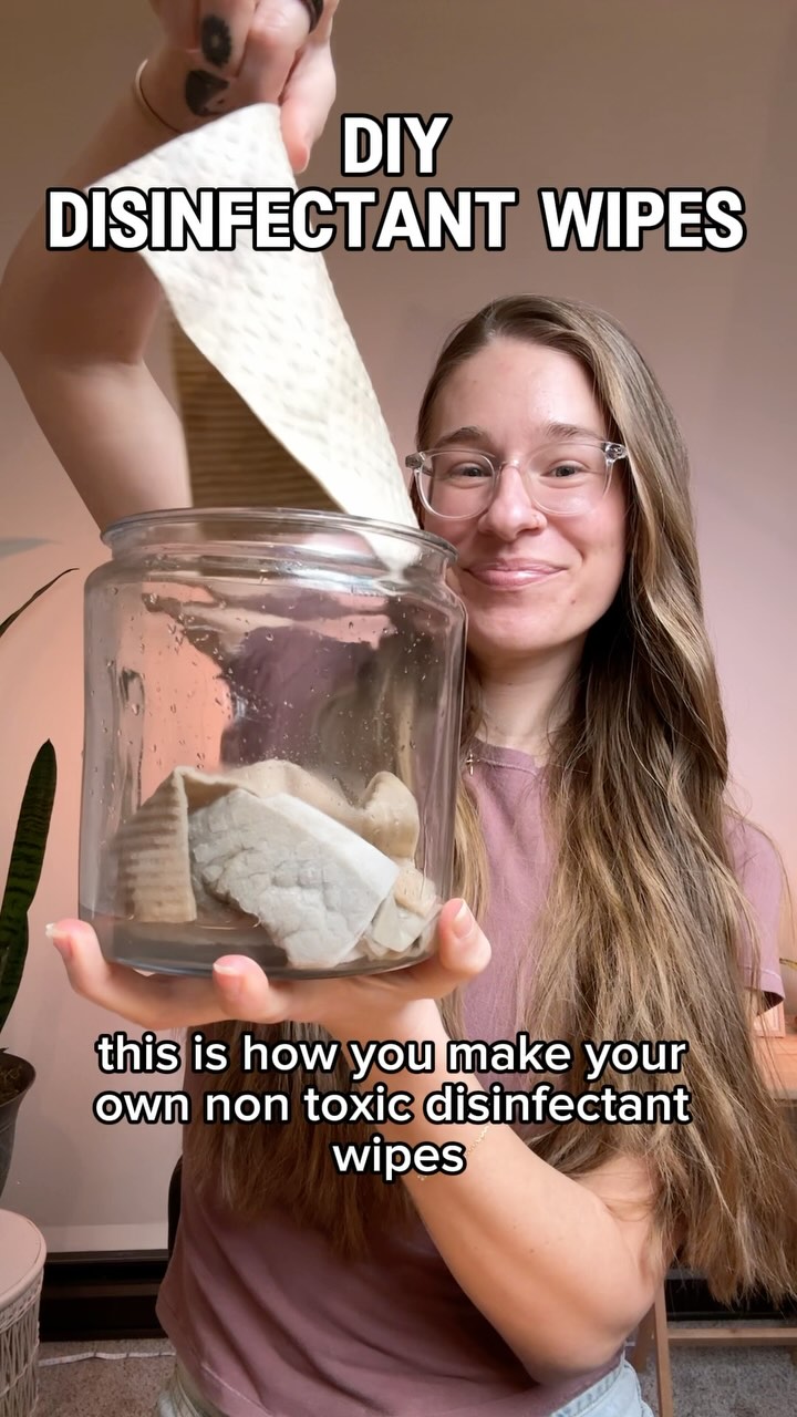 Spring cleaning series: DIY disinfectant wipes In a jar combine: 1 C ...