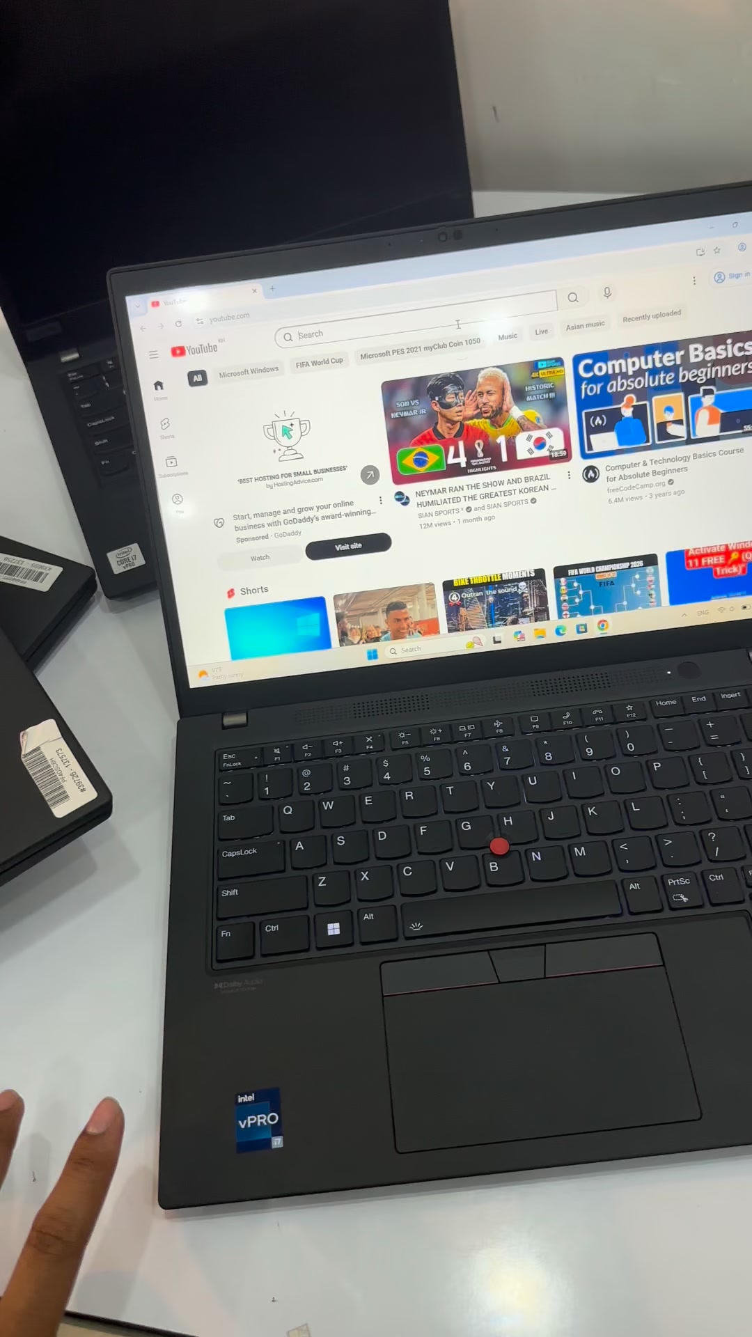 Lenovo ThinkPad T14 Gen3 i7-12th Ram16 Storage 512GB | Costsco Group