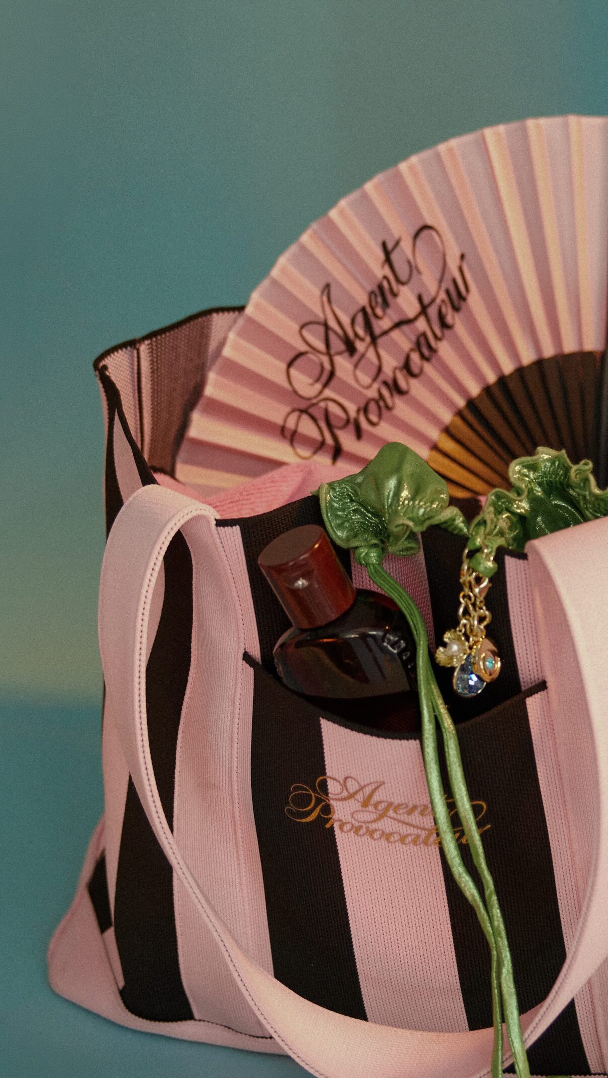 Agent Provocateur (@agentprovocateur) • Facebook