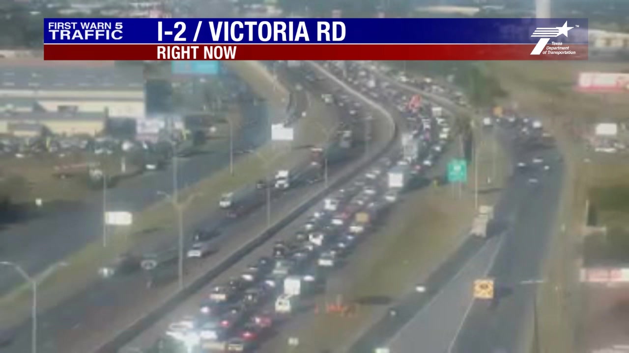 [8:38 AM | 1/15/26] Traffic Alert! 🚨 Traffic is now at a standstill on ...
