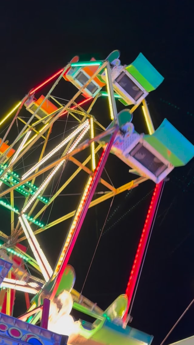 Salisbury Charter Fair is in town 🎡⭐ Enjoy a variety of rides ...
