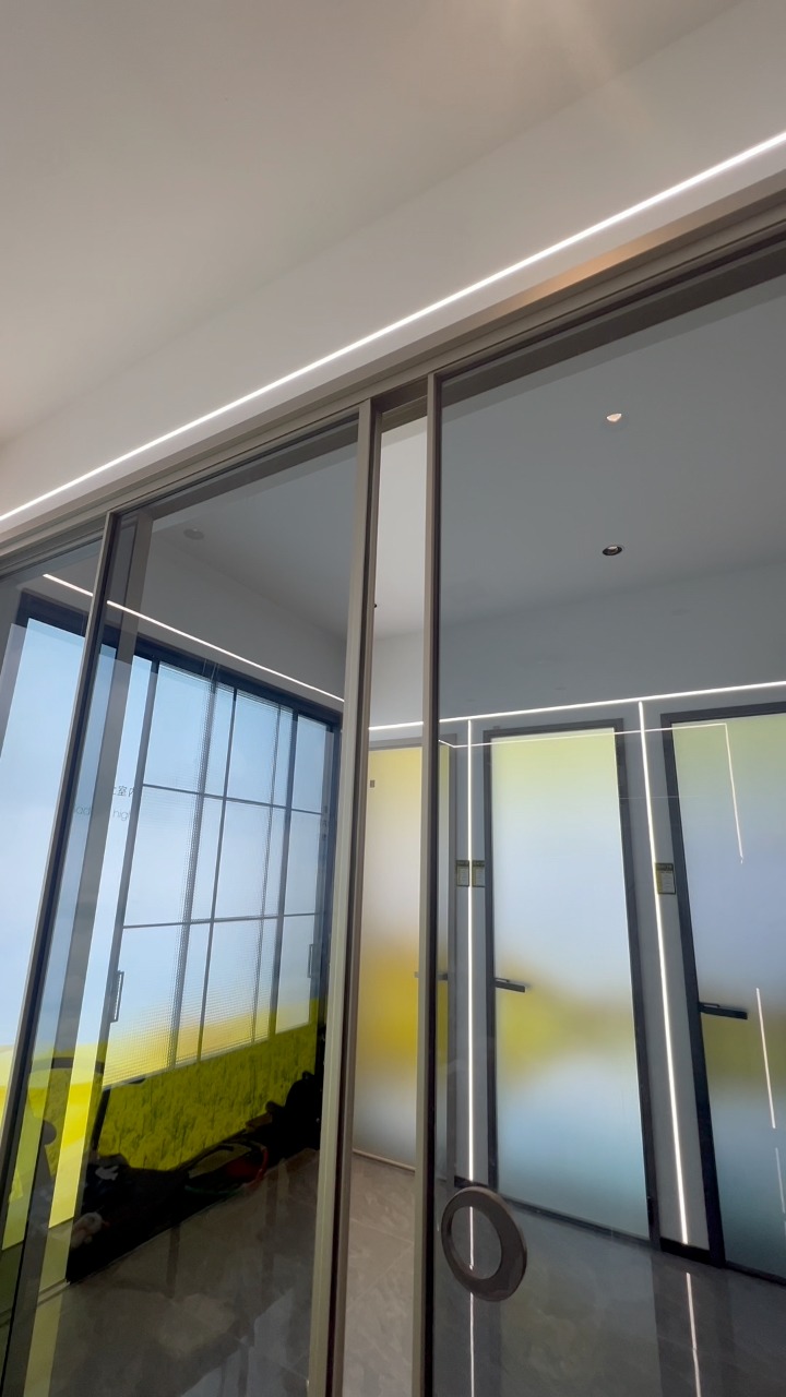 The Double-Track Interlocking Sliding Door is designed for smooth and ...