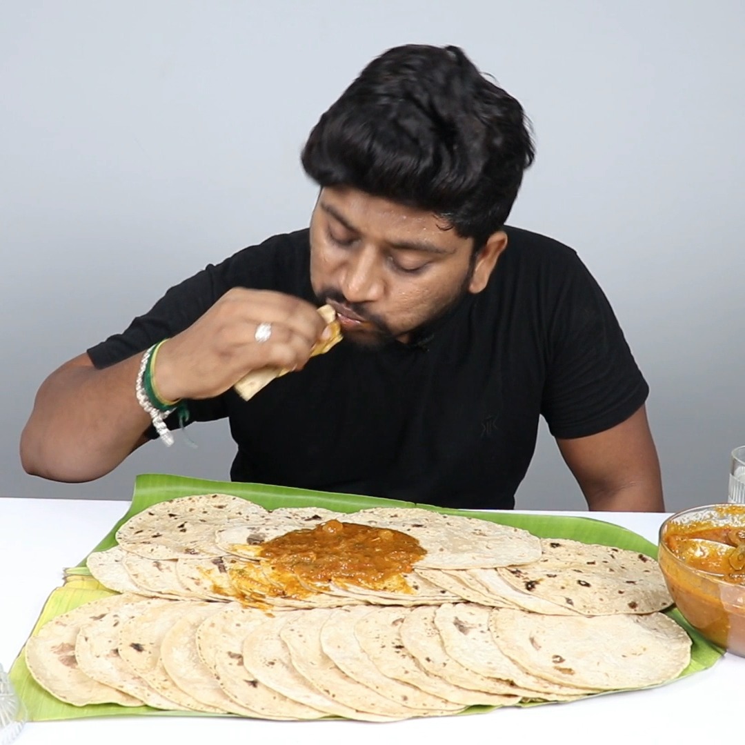 30 Phulka Roti With Punjabi Chicken Gravy #phulka #foodphotography # ...