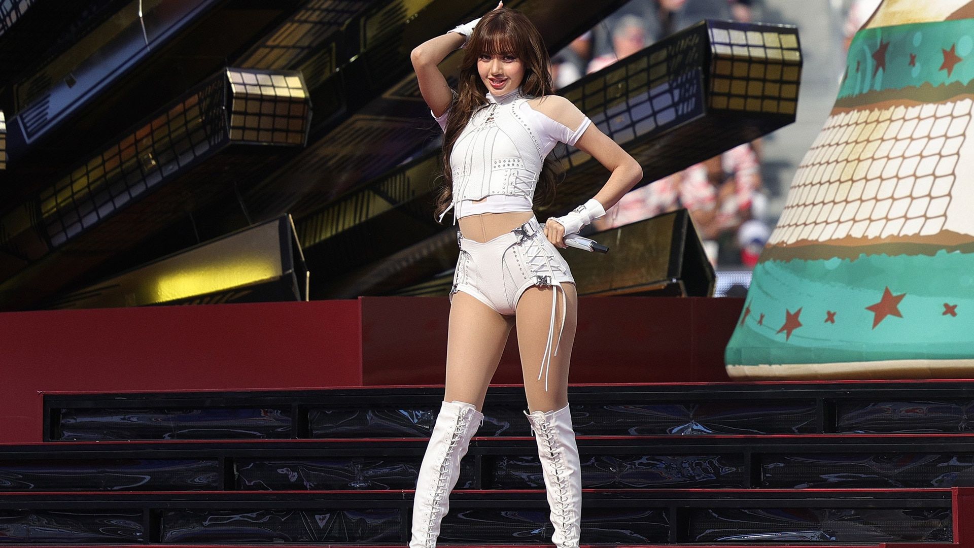 Before she became a worldwide sensation, Lisa was known as