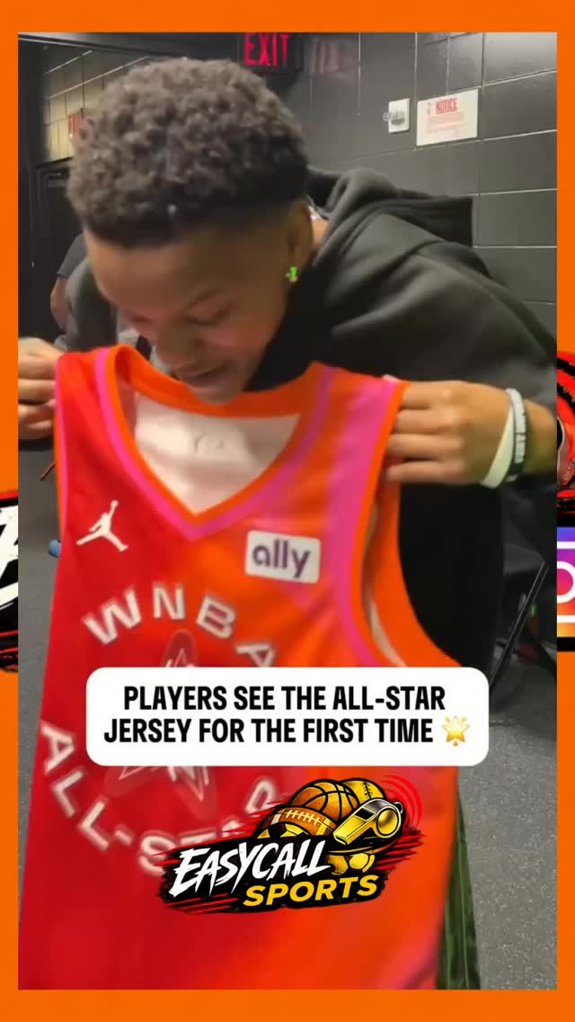 WNBA West All Stars サイン入り写真 First look 🤩 Some of our All-Stars got a sneak peek at one of the
