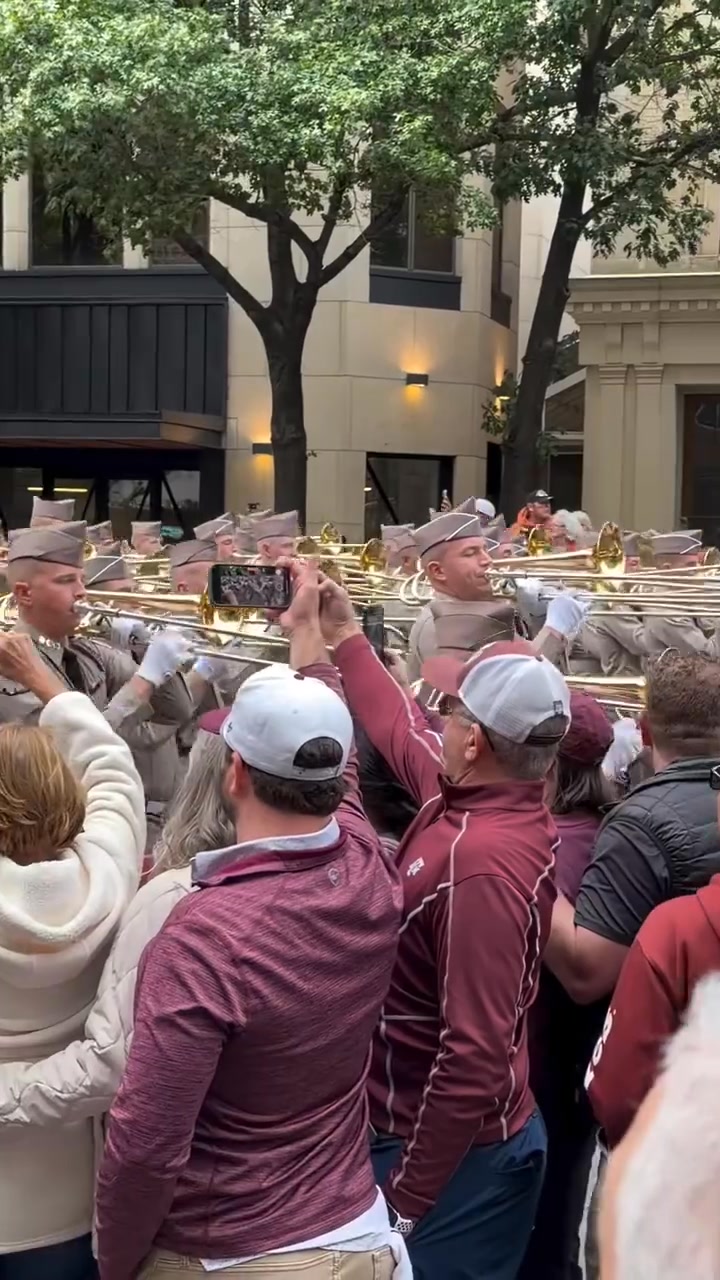 The Texas A&M Corps of Cadets, including the Fightin’ Texas Aggie Band ...