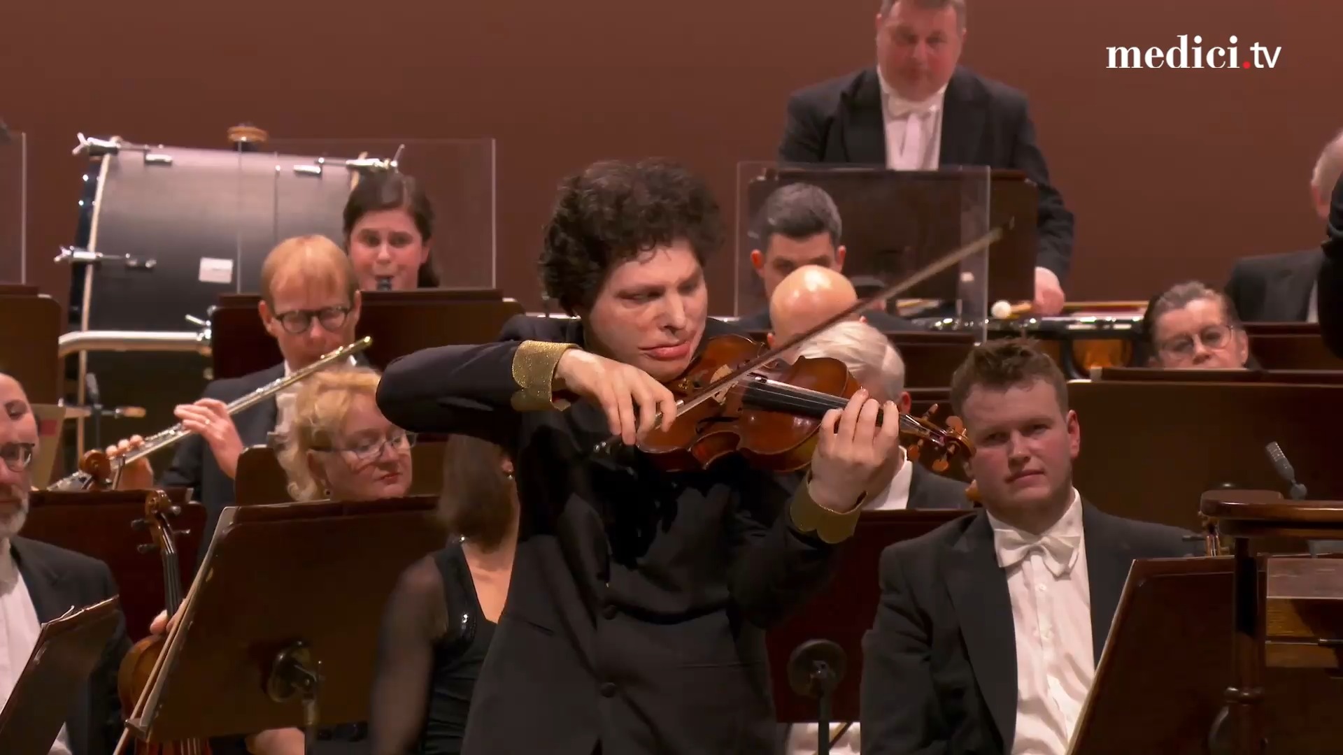 [REPLAY] Earlier this week, the world-renowned violinist Augustin ...