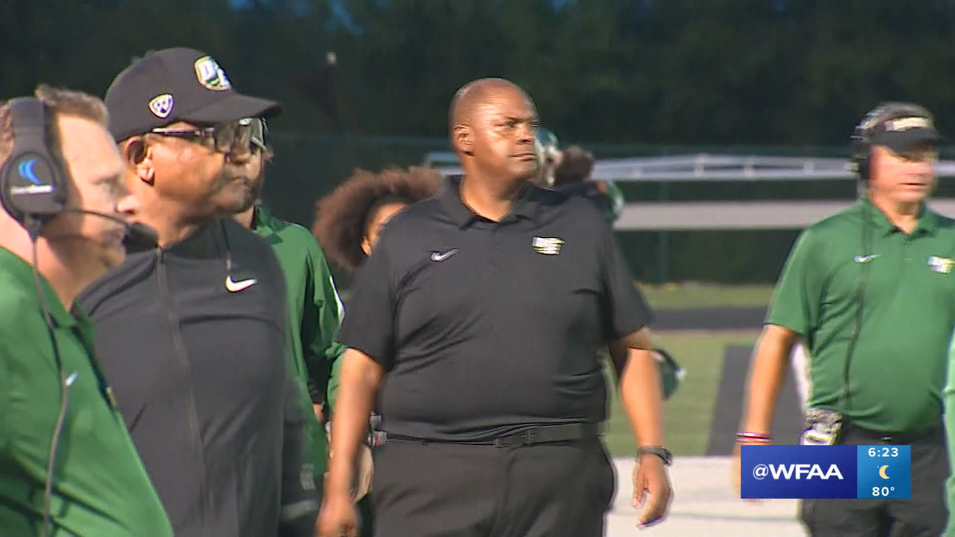 Sad news in the #TXHSFB world today -- former Desoto, Wilmer-Hutchins ...