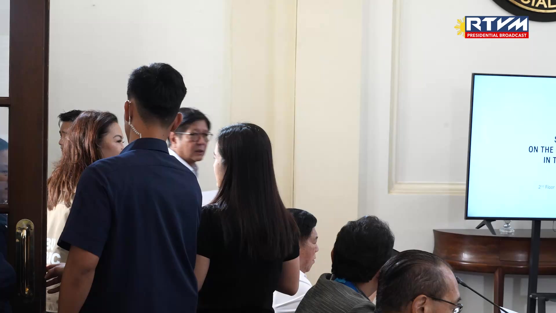 Wrapping up his visit to Cebu Province, President Ferdinand R. Marcos ...