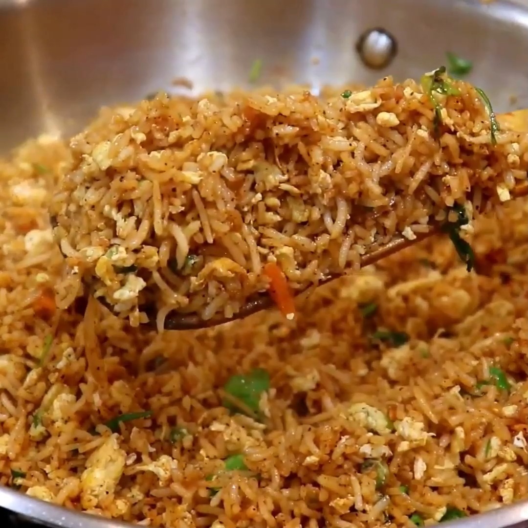 முட்டை சாதம் 𝟏𝟎 நிமிசத்துல ஒருமுறை இதுபோல செய்ங்க | Egg Rice Recipe in ...