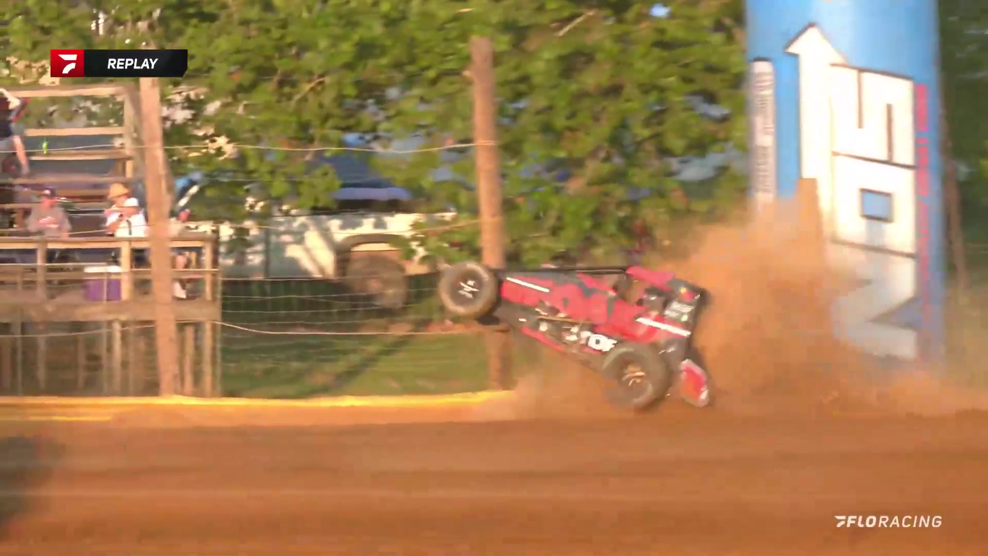 💥 A rough off-track adventure for Zack Pretorius during USAC Racing ...