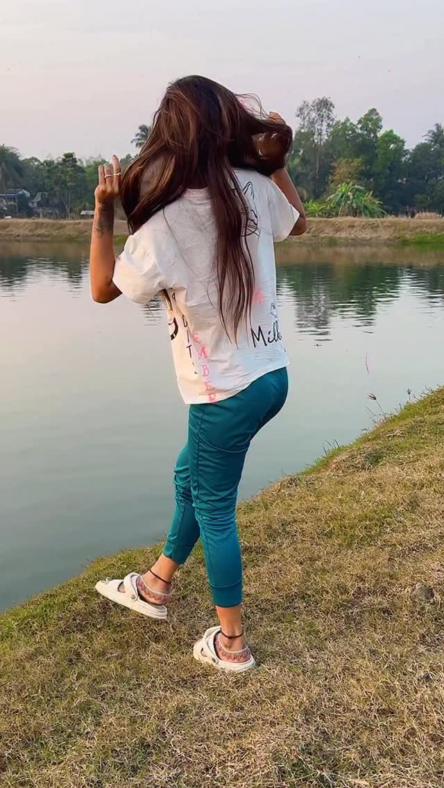 Glamour Queen Disha Raj on Reels | Facebook