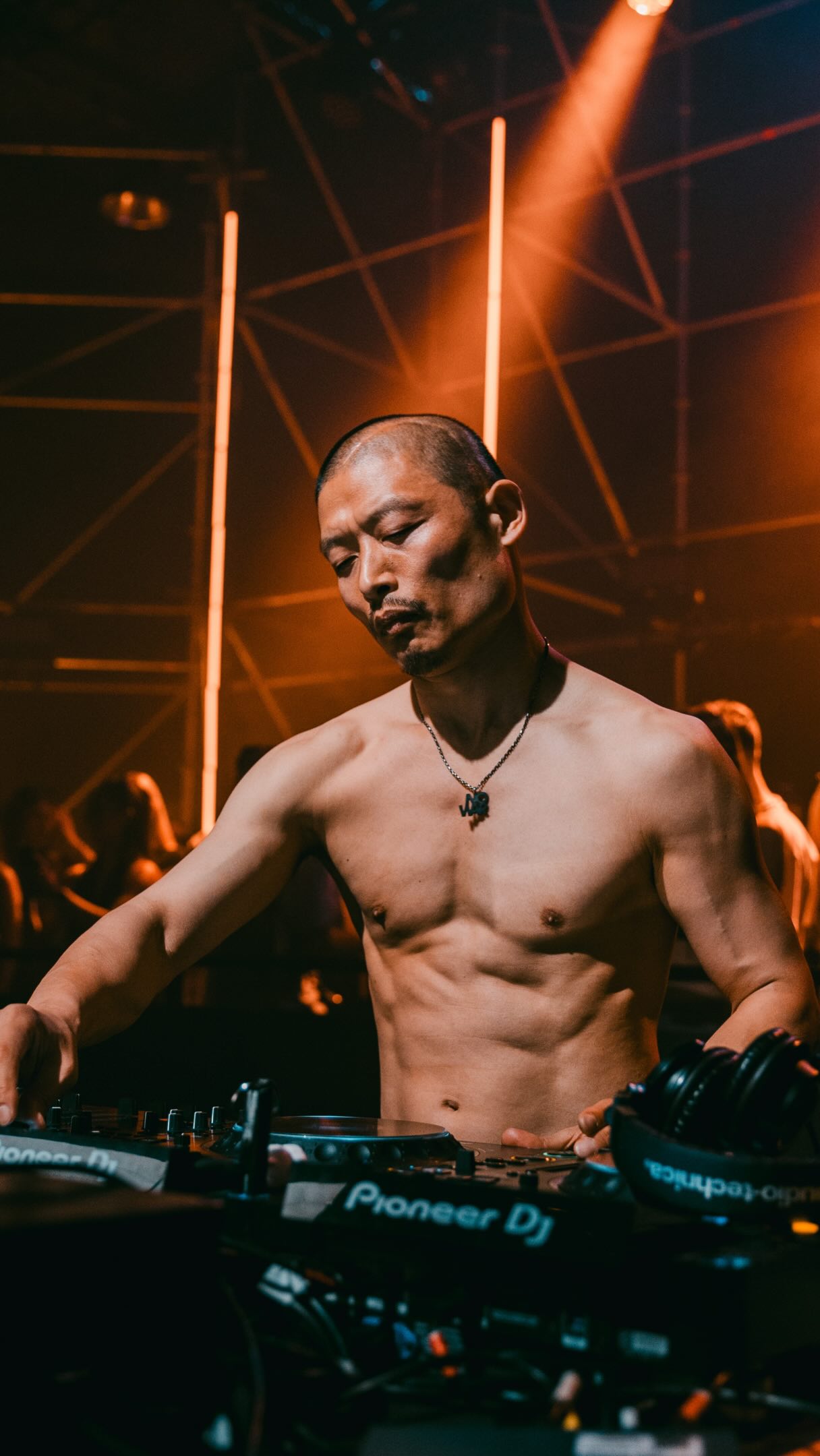 ur favorite DJ