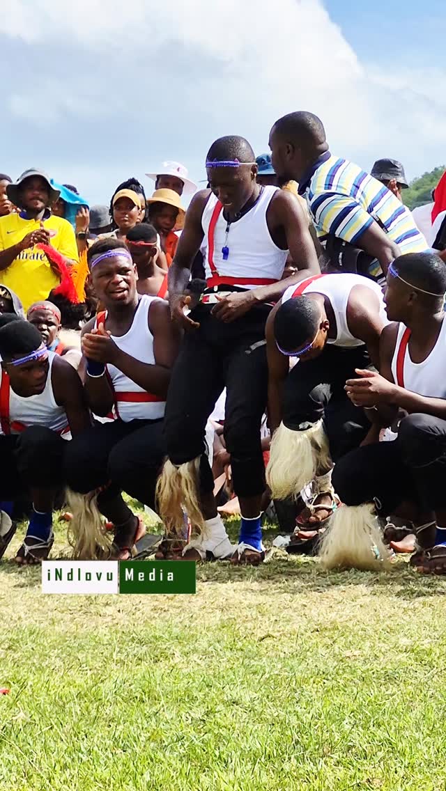Ingoma KaSutha Saka EDebe oBuka #ingomakashameni #fyp #southafrican # ...
