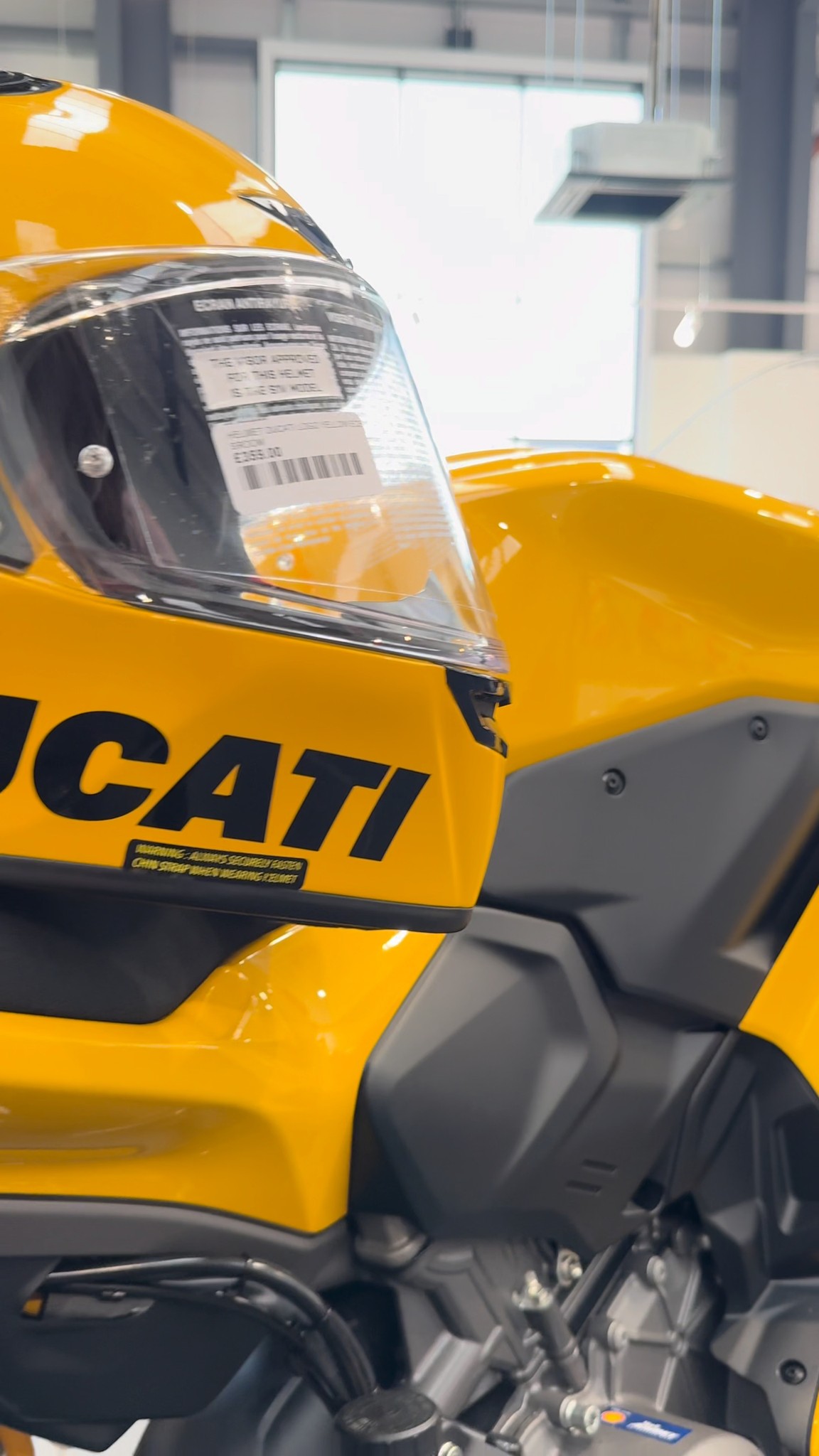 🟡 Ducati x Suomy Helmets 🟡 Check out this helmet from Suomy