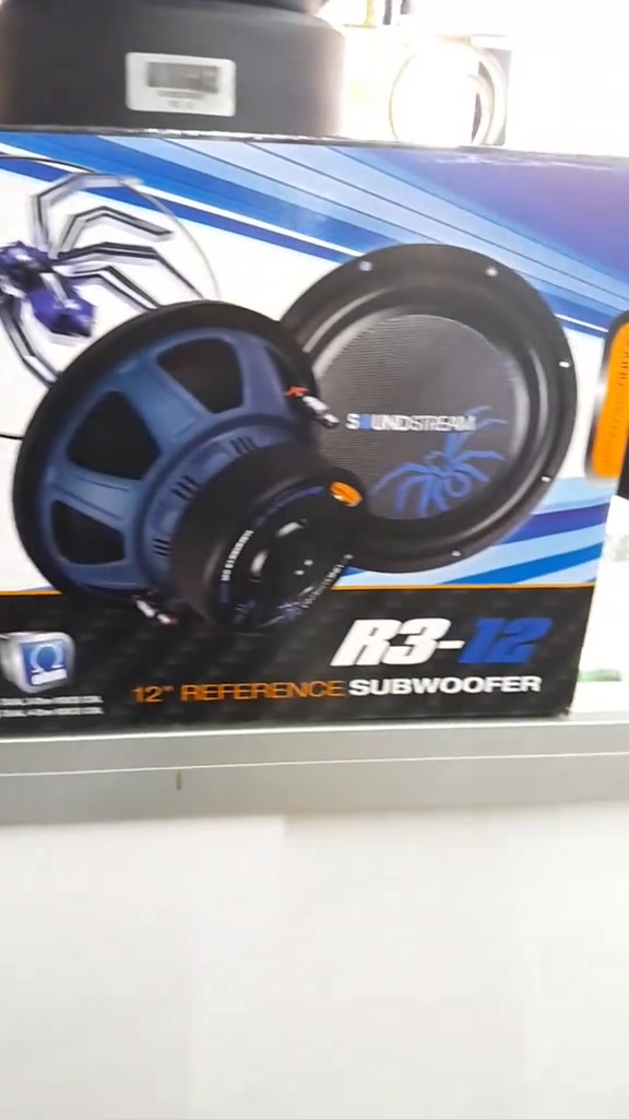 SOUNDSTREAM R3 12