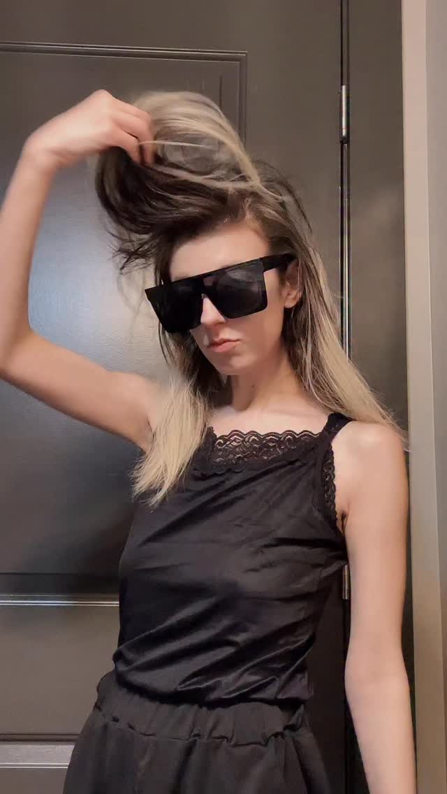I’m ready 4 da closeup 📸🎥 | Splishbie | Facebook