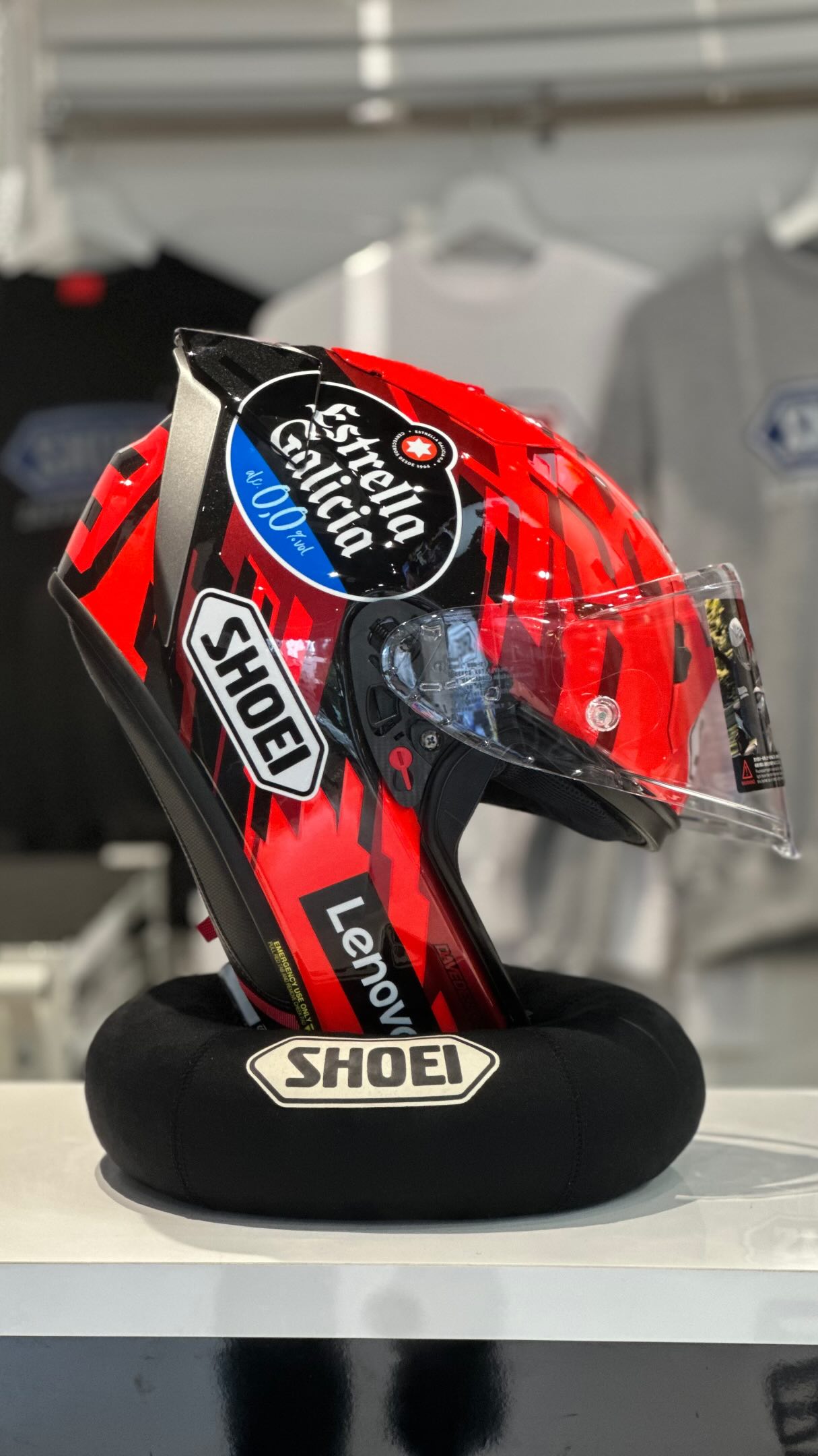 新製品入荷のご案内です。 ヘルメットリペアドーナツです！ ヘルメット