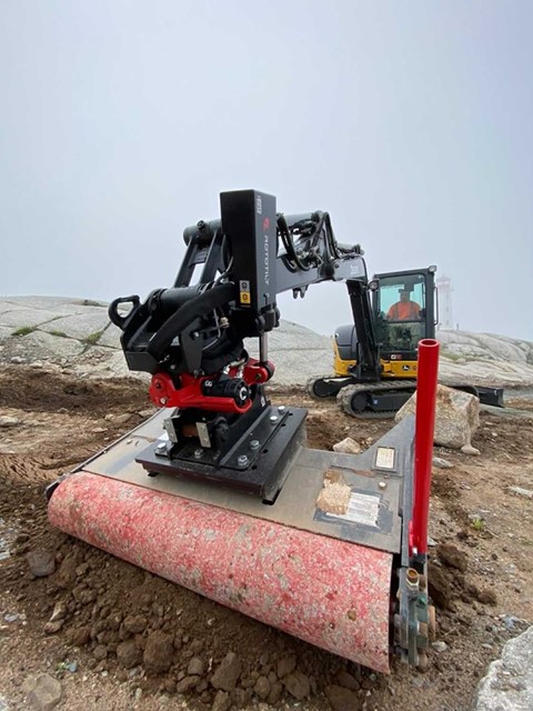 rototilt Trim Landscaping 🇨🇦 recently posted their Rototilt tiltrotator ...