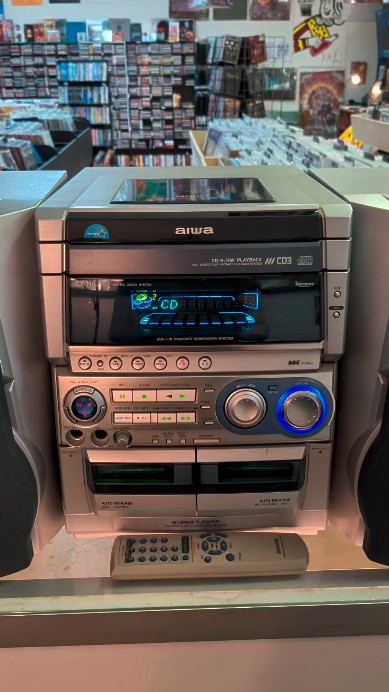 $85! Aiwa CX-NAJ70 Digital Audio System! 3 CD Changer & 2 Cassette