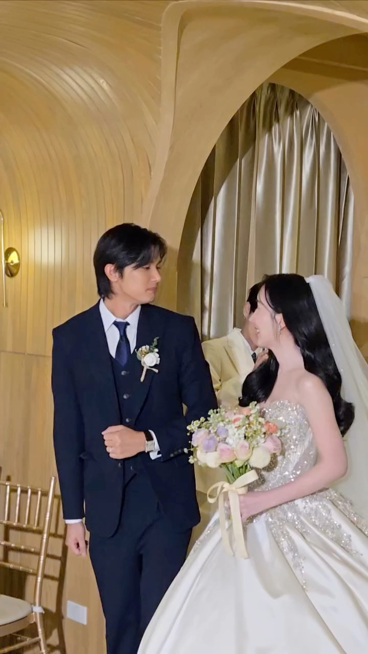 Happy wedding anniversary 6.10🤵🏻👰🏻‍♀️💐💍🤍 #happyweddinganniversary # ...