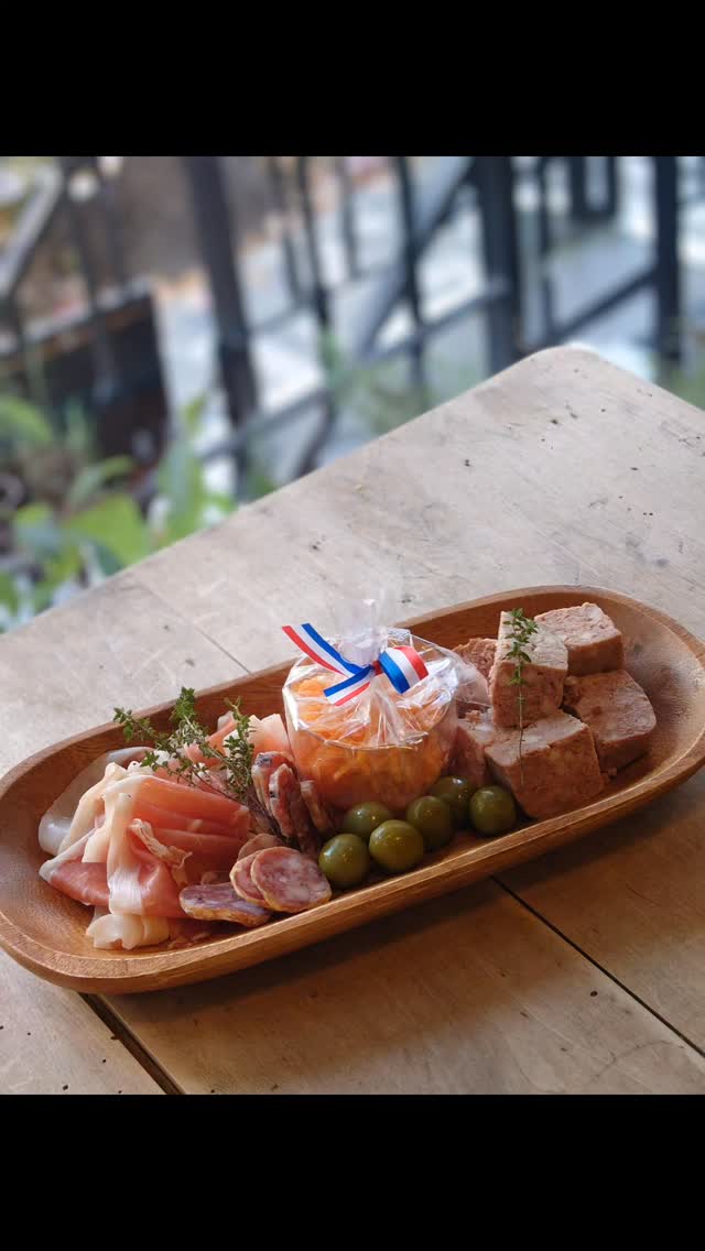 Charcuterie à Tokyo シャルキュトリ ア トキオ | Shibuya-ku Tokyo