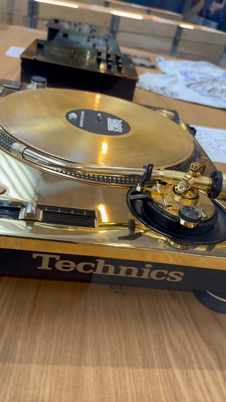 Technics SL 1200 turntable - 24k gold plated version. DMC World