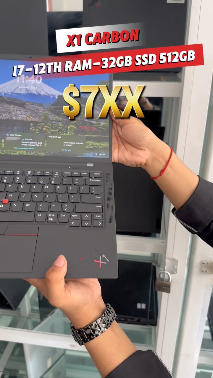 Lenovo ThinkPad X1 Carbon Fiber Gen10 CPu i7-12th VPro Ram32GB