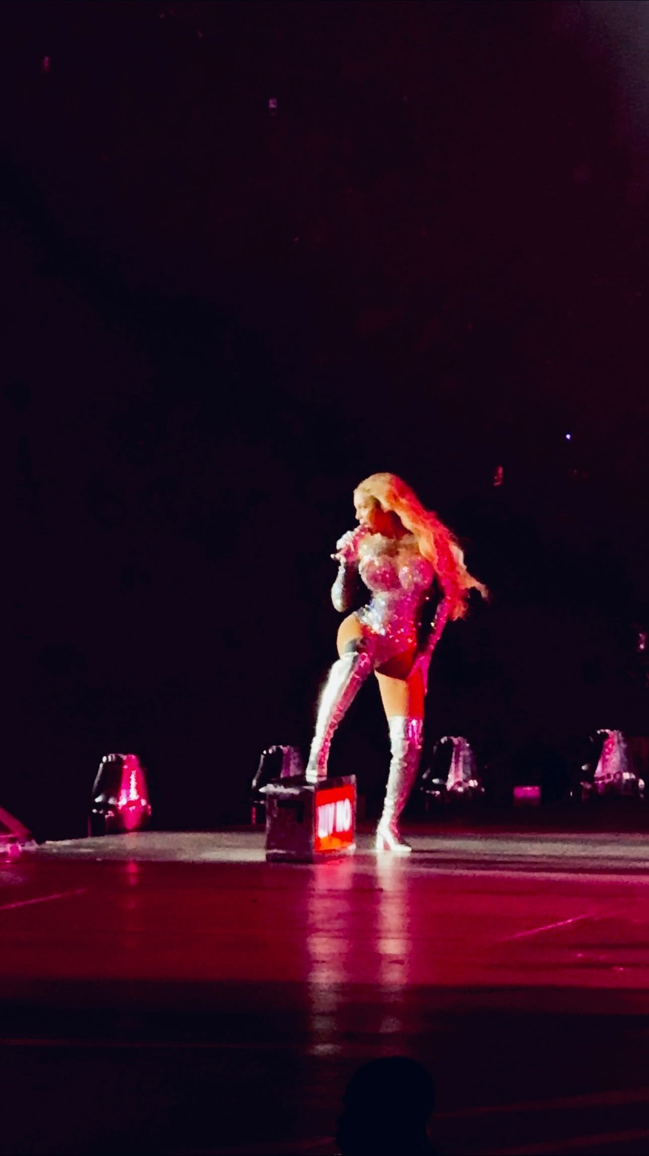 Beyoncé performing #COZY during the #renaissanceworldtour houston N1 ...