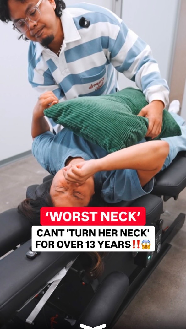 ‘STIFFEST NECK’ IVE CRACKED‼️😱 Neck pain and back pain had been ...