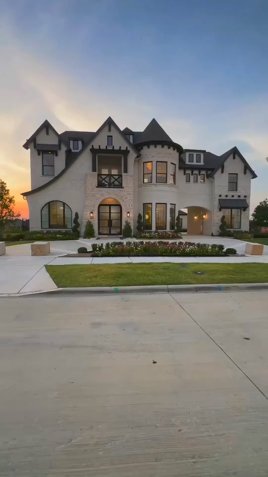 I am looking for a Man in Real Estate. Driven, Fun and Single - that ...