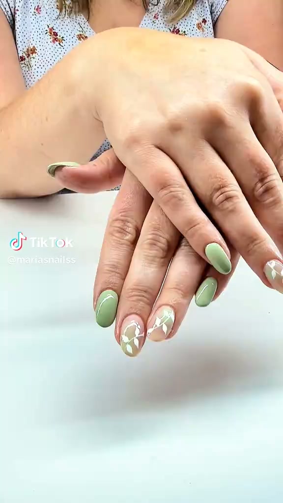 Maria's Nails | Bloomington IL