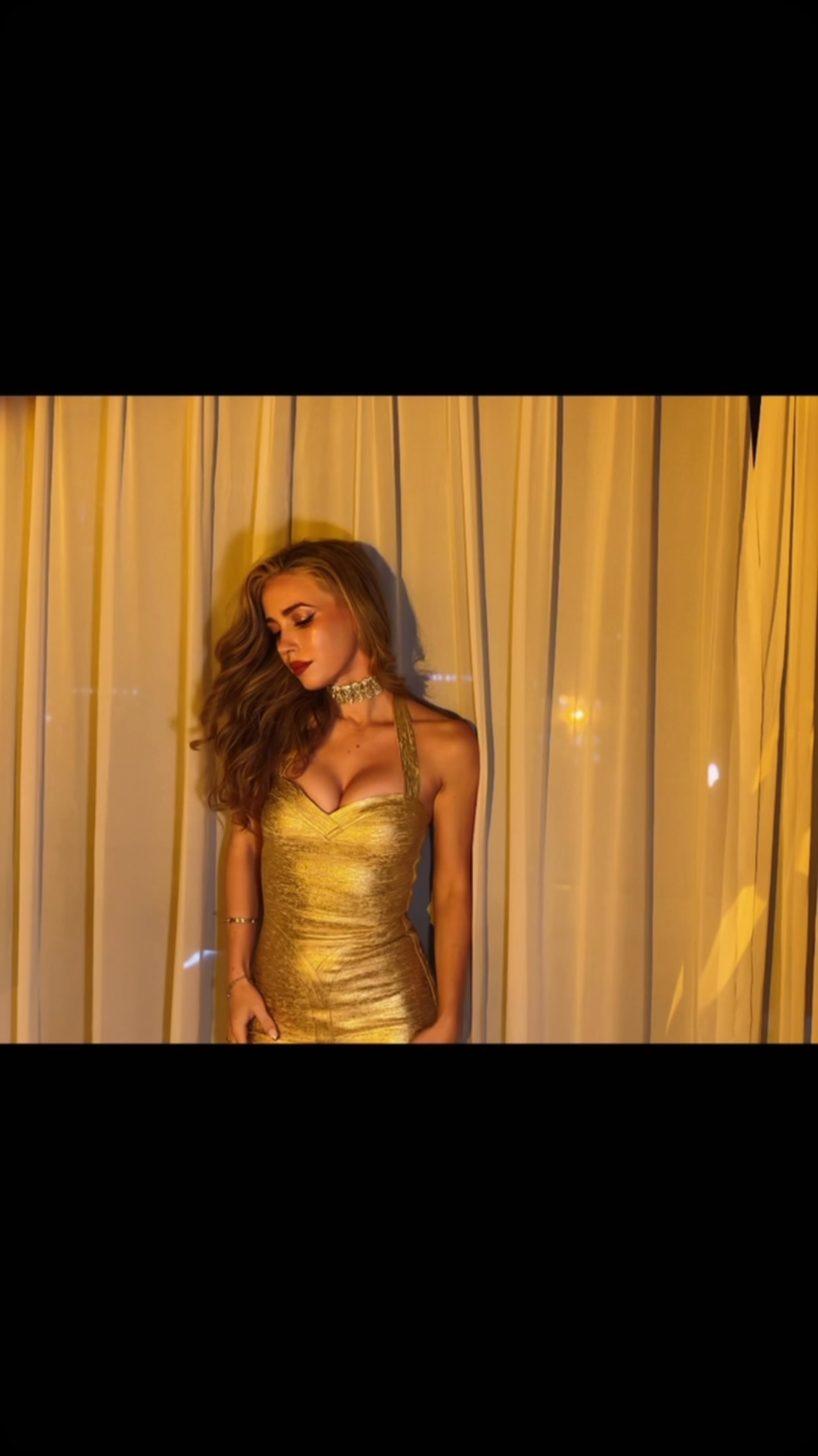 365 days gold dress in a year but this one's mine🎂 365 days silver dress