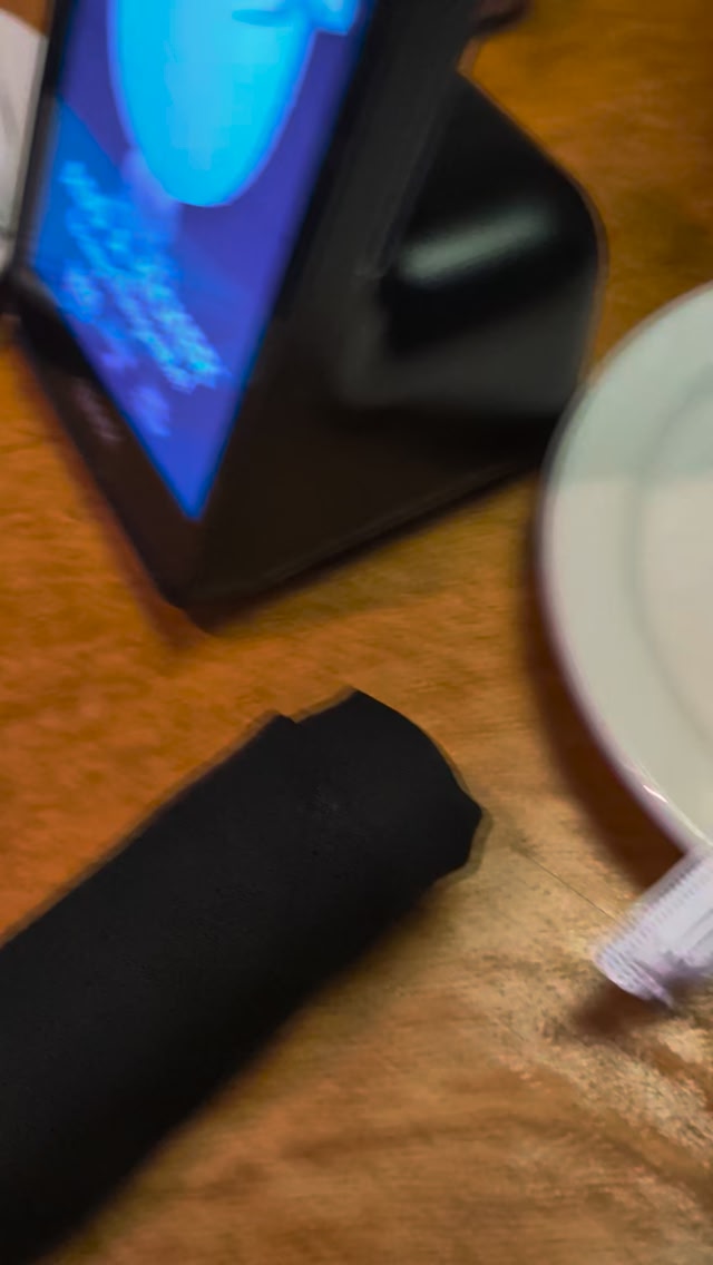 Disgusting! Texas Roadhouse filthy napkins between the stack of plates ...