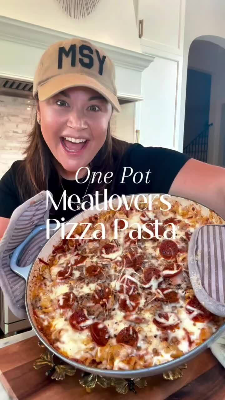 craving-both-pizza-and-pasta-this-hearty-dish-gives-you-the-best-of