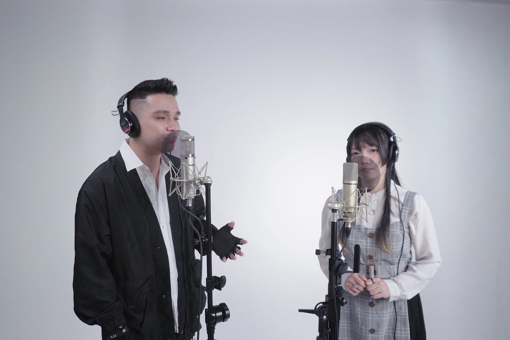 Mrs. GREEN APPLE invites all fans to enjoy their new studio album