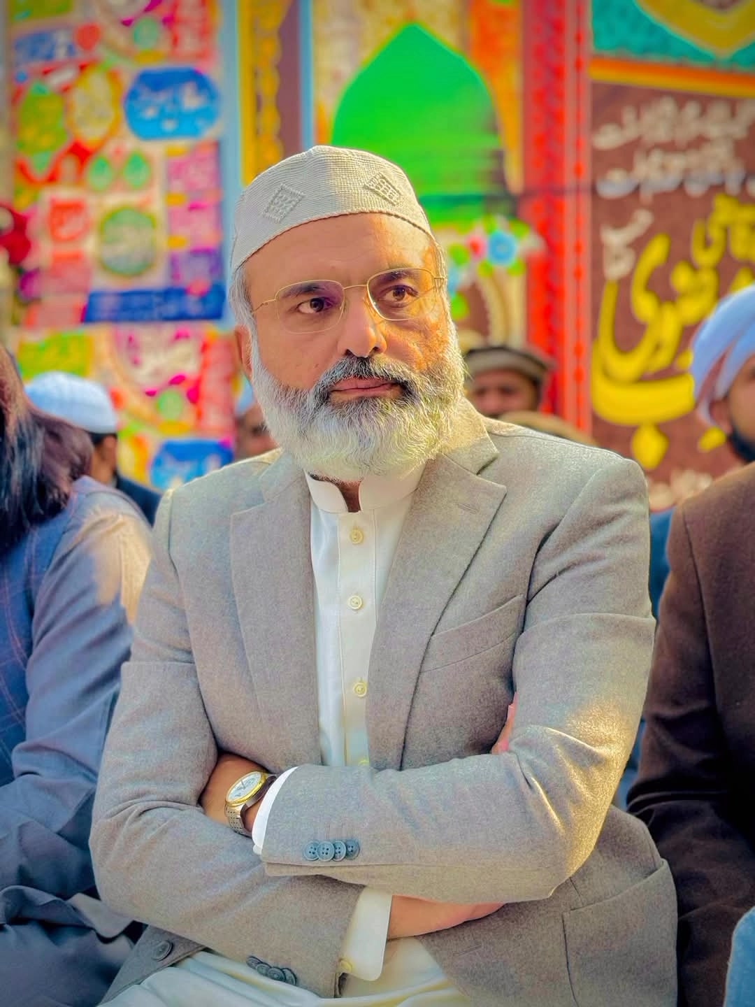 جب ہیں ہی تیرے پھر سر کا تاج کیا اور تیرے پاؤں کی دھول کیا۔۔۔۔۔۔۔ ️ ...