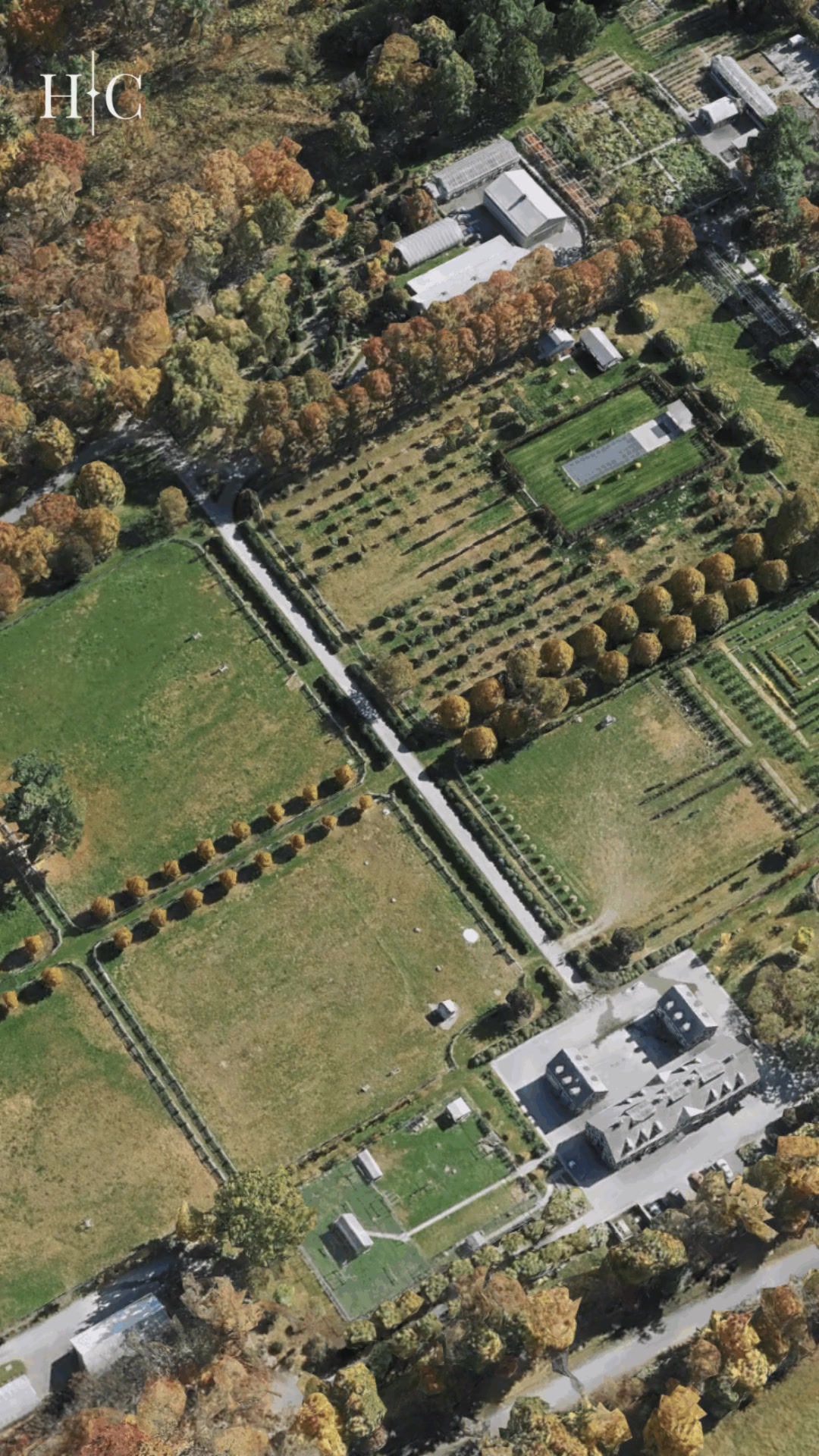 Did you know Martha Stewart owns a 153-acre farm worth 50-75