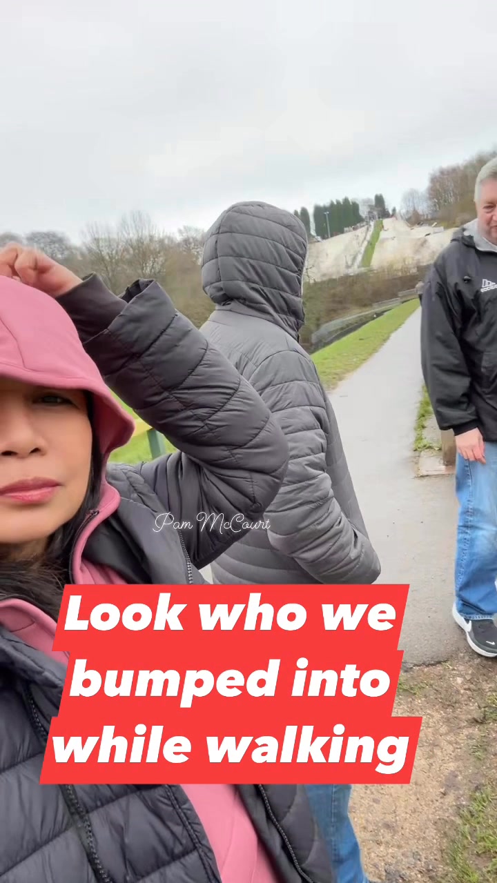 #bumped into some friends while walking#fbpostviral# | Maria Pamela ...
