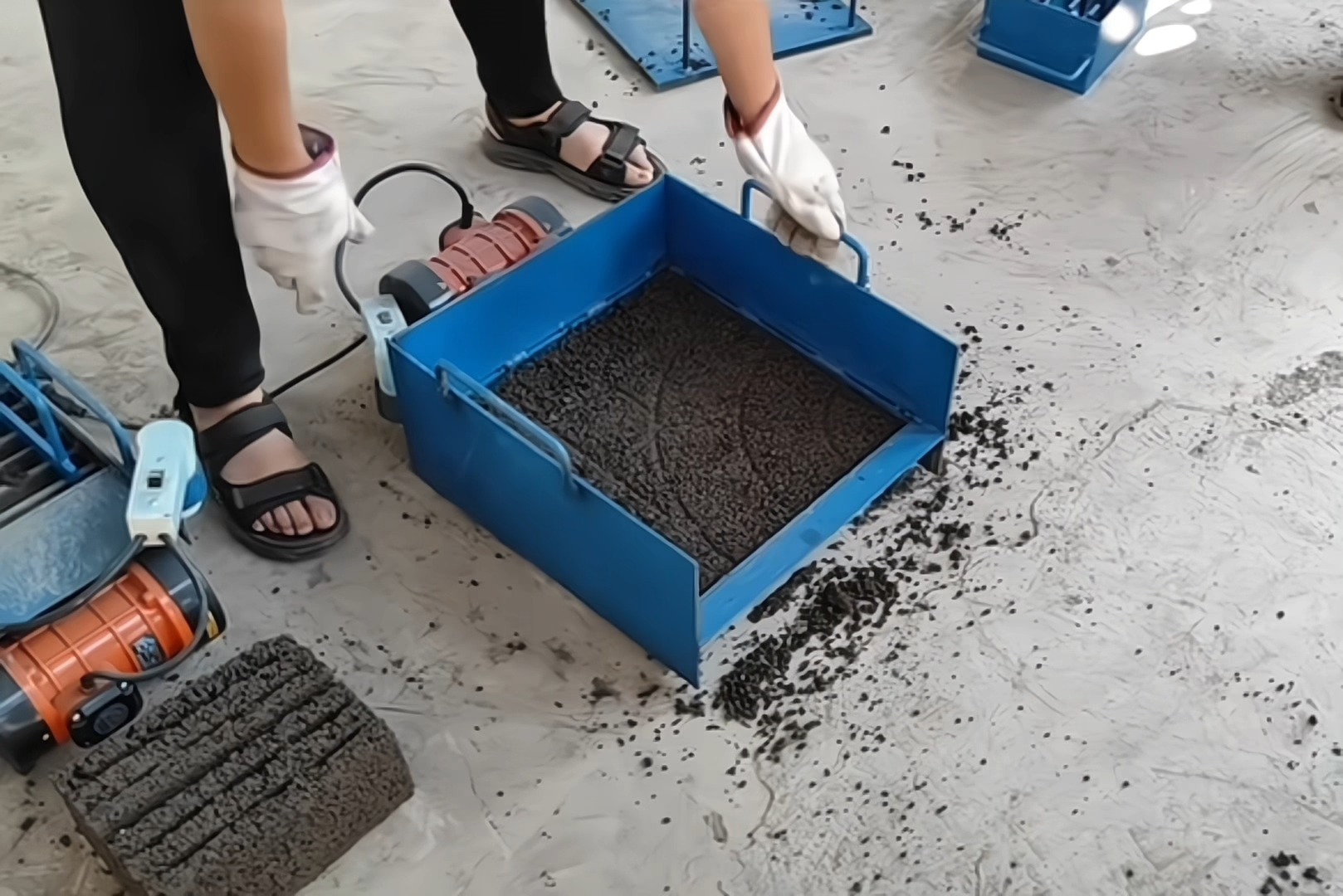 Manual paving brick machine | Zhengzhou Ter Machinery manufacturing co ...