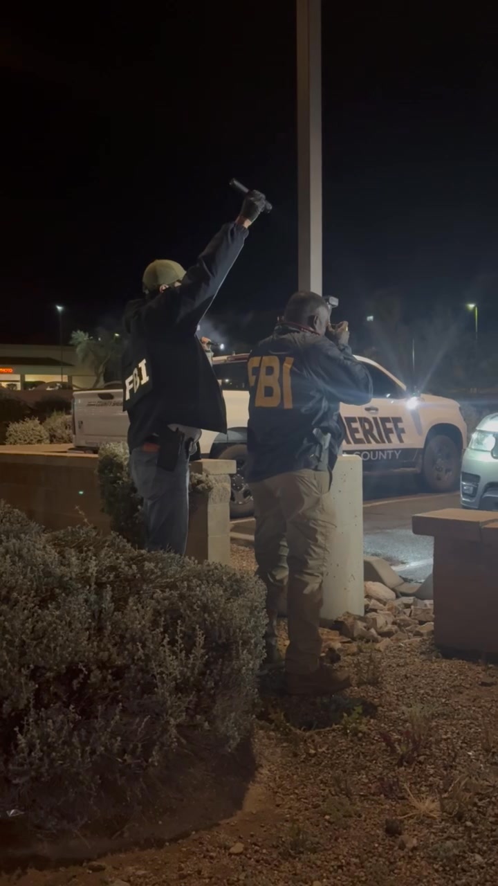 NEW VIDEO: FBI and Pima County Sheriff investigating an SUV Range Rover ...